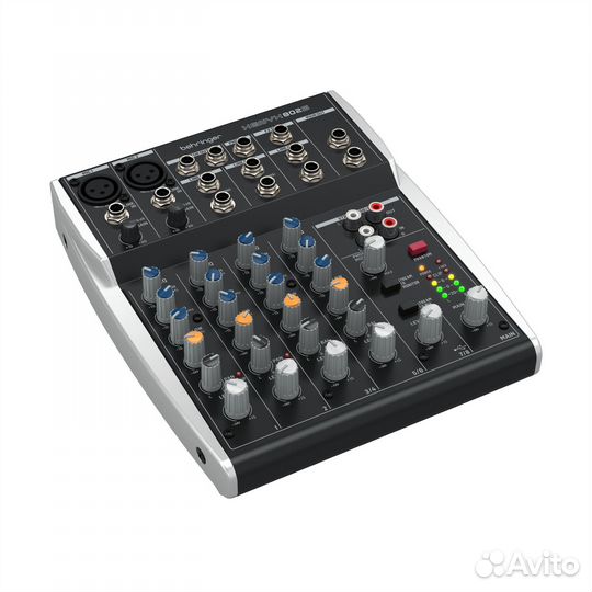 Пульт микшерный Behringer 802