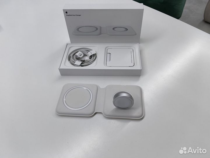 Apple Magsafe duo charger (оригинал)