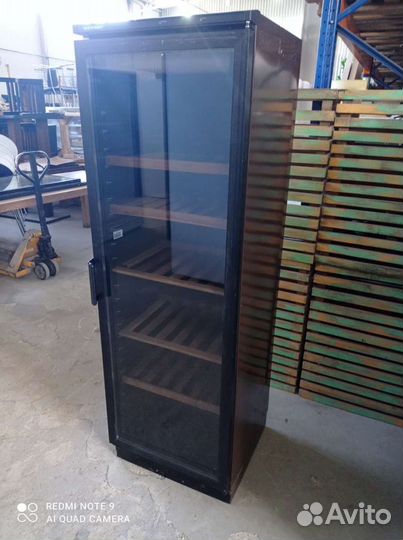 Винный холодильник