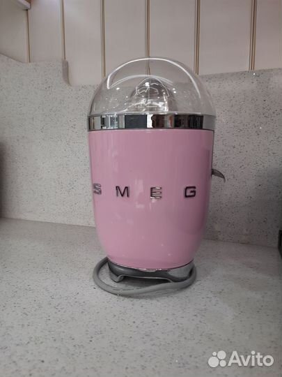 Соковыжималка Smeg