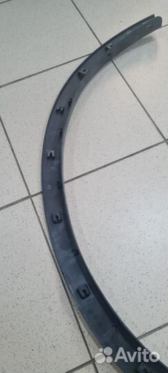 Nissan X-Trail T32 Накладка заднего крыла правая