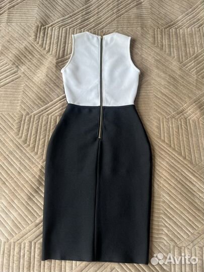 Облегающее платье