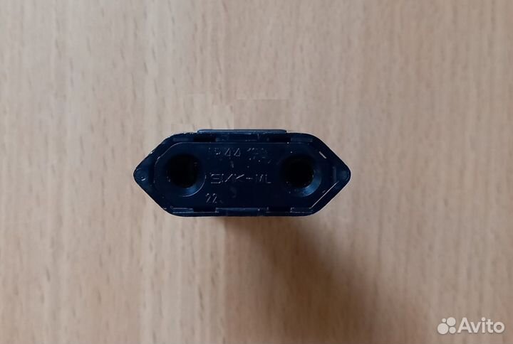 Переходник для сети с Евро на Азию новый