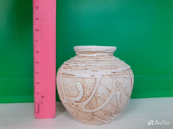 Миниатюрные вазы