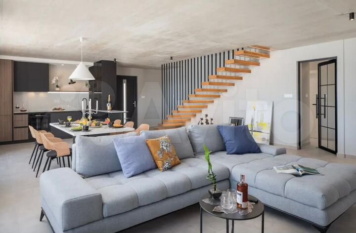 Коттедж 169 м² на участке 5 сот.