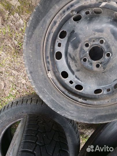 Pirelli Carrier 185/60 R15