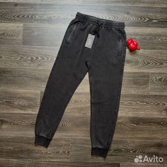 Спортивные штаны Armani Exchange