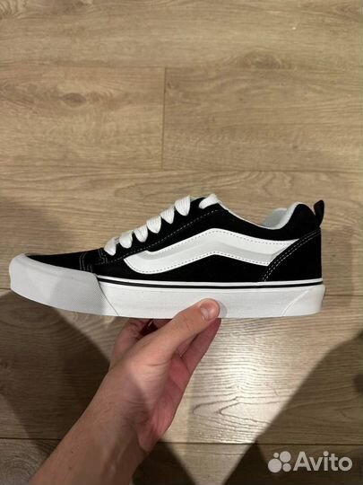 Vans knu skool