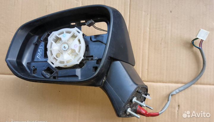 Зеркало левое Toyota RAV 4 5 A50