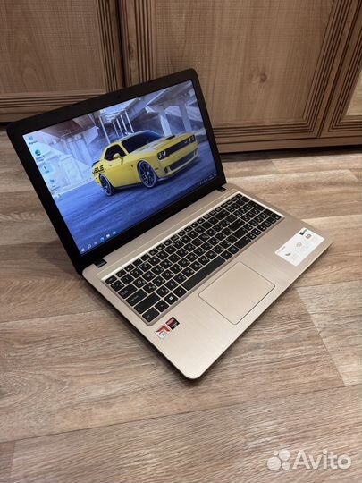 Свежий asus A6gen9/8/240ssd/видик 2 Гб