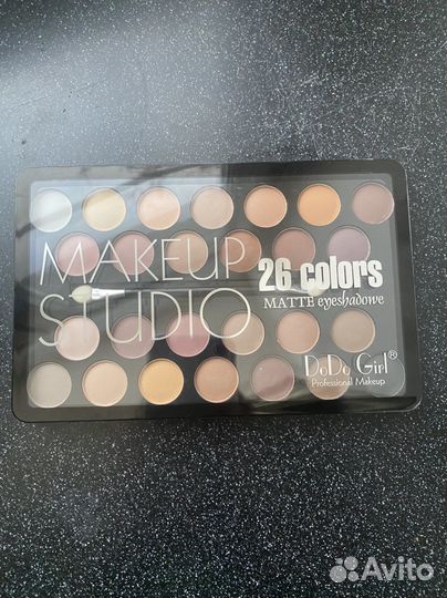 Палетка теней для век