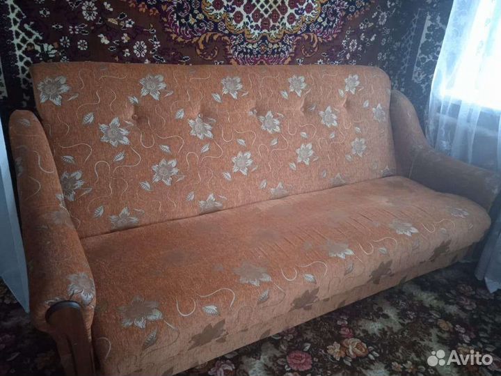 Диван и 2 кресла новые