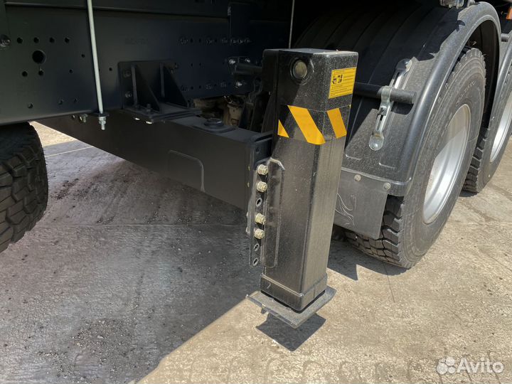 IVECO-Hongyan CQ3346HV39D с КМУ, 2023