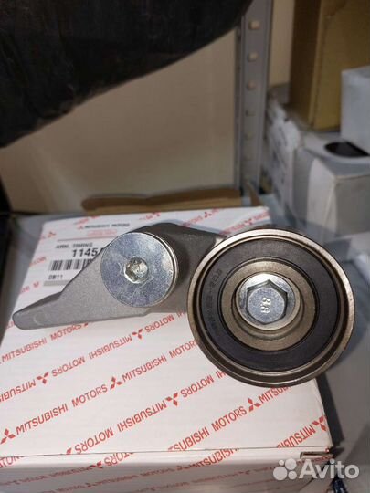 Натяжитель ремня грм В сборе