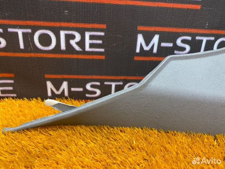 Обшивка стойки задняя правая Bmw 5-Series F10