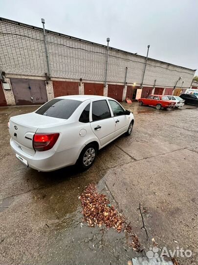 LADA Granta 1.6 МТ, 2015, 45 383 км