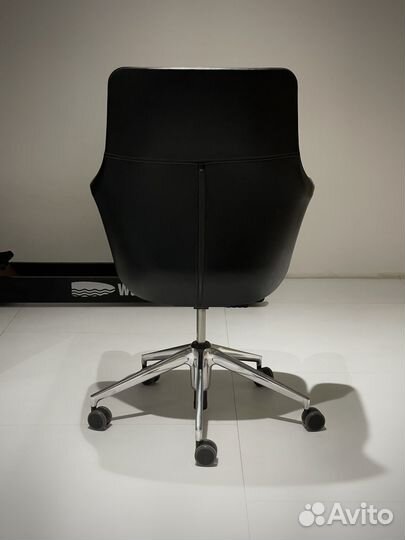 Vitra grand executive (оригинал)