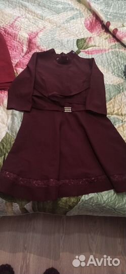 Школьный костюм бордо