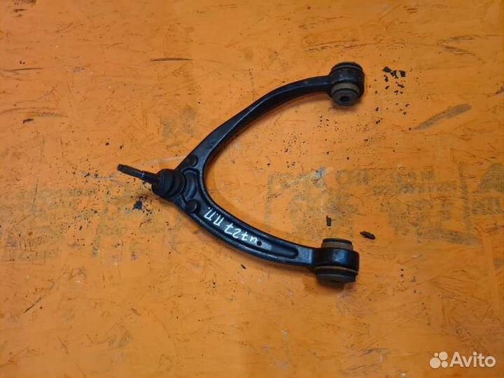 Рычаг подвески верхний передний правый Cadillac