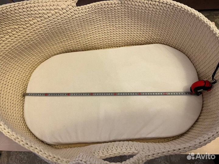 Вязаная люлька для новорожденного