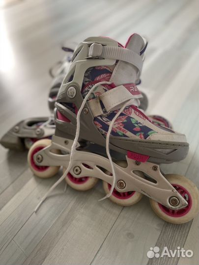Продам ролики для девочки в хорошем состоянии
