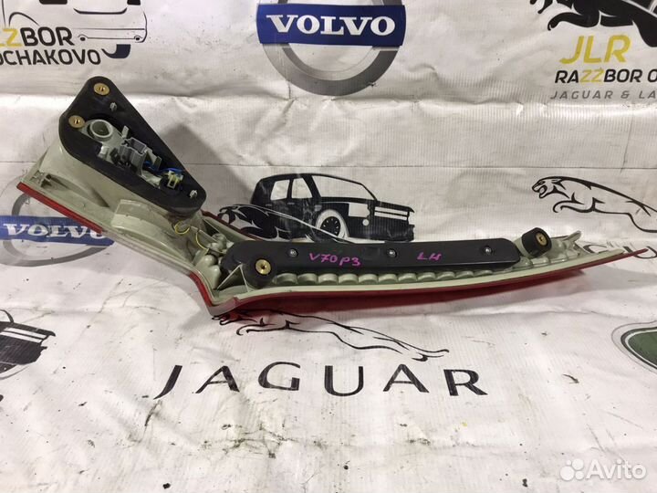 Фонарь задний внутренний левый Volvo XC70 V70