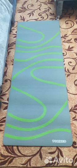 Коврик для йоги и фитнеса