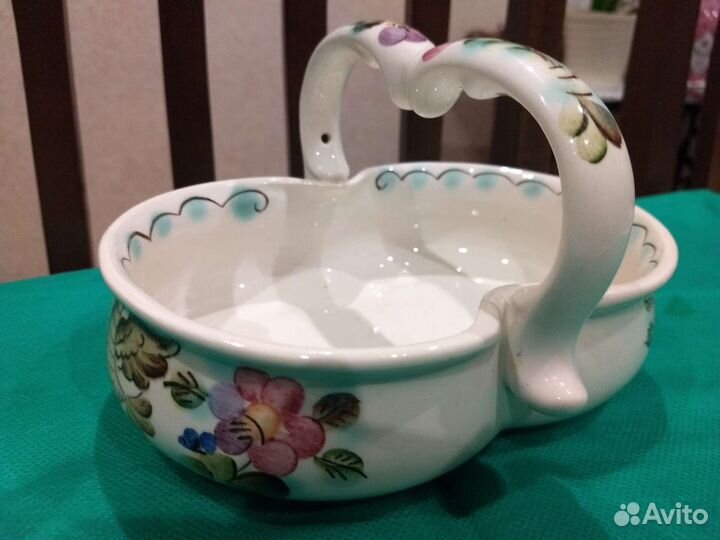 Семикаракорский фаянс