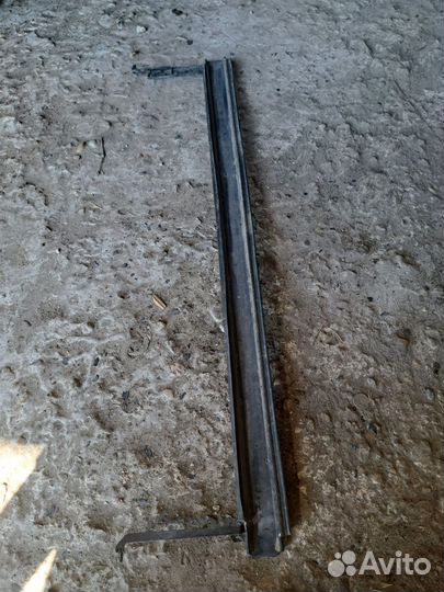 Накладка Люка Mercedes W211