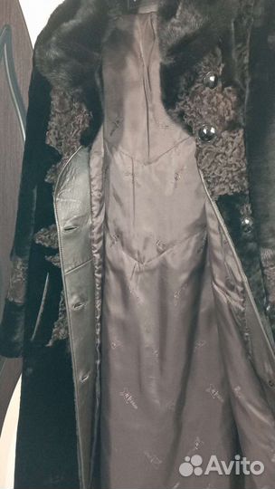 Шуба мутоновая с вставкой норки и каракуля 52 54