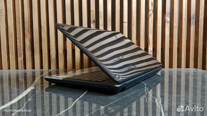 Ноутбук Packard Bell Ente11HC