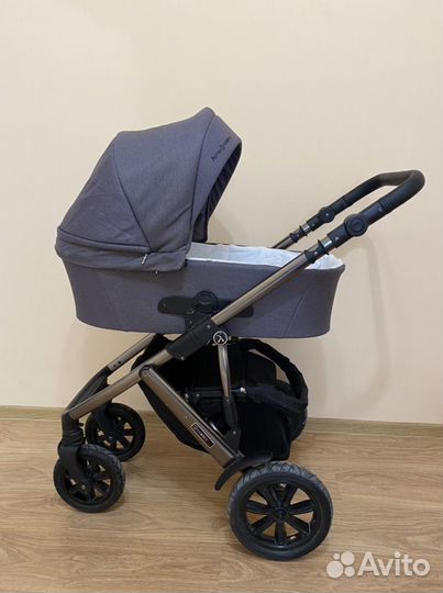 Продам коляску