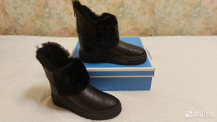 Новые кожаные сапоги (угги), 37 размер