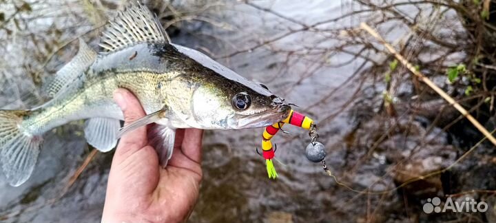 Груза рыболовные