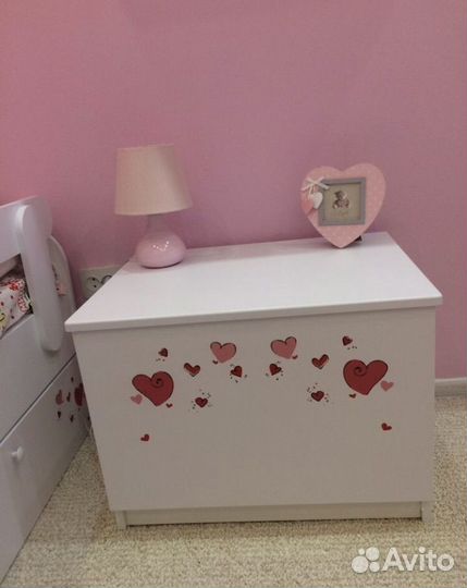 Комплект детской мебели для девочки