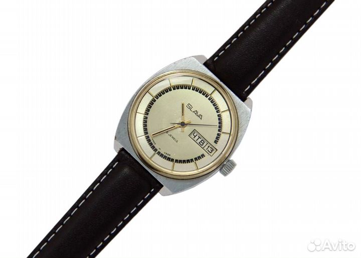 Часы СССР Слава два календаря механические