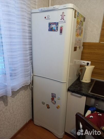 Холодильник бу