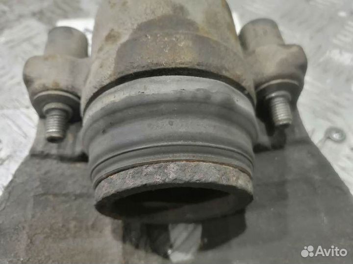 Суппорт тормозной передний правый Opel Astra G