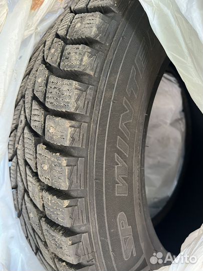 Dunlop SP Winter Ice 02 195/65 R15