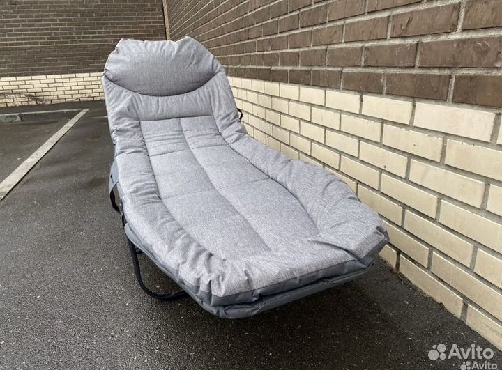 Раскладушка туристическая с матрасом