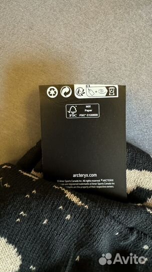 Шапка Arc'teryx grotto toque Black/Alpine Rose