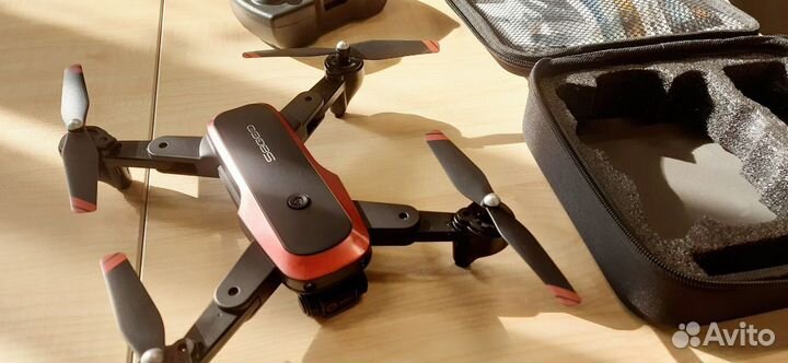 Квадрокоптер S8000, 2 камеры, Wi-Fi, Дрон