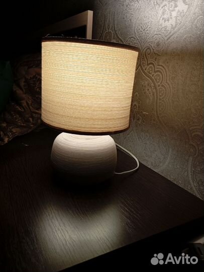 Лампа настольная