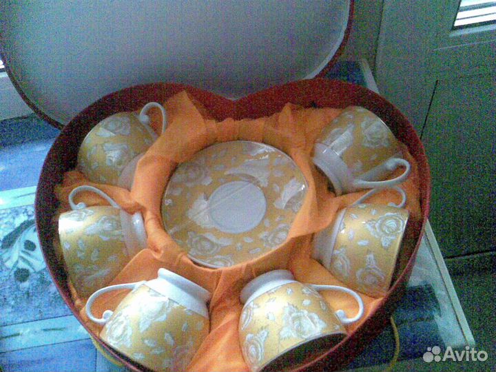 Два подарочных набора чайный и кофейный