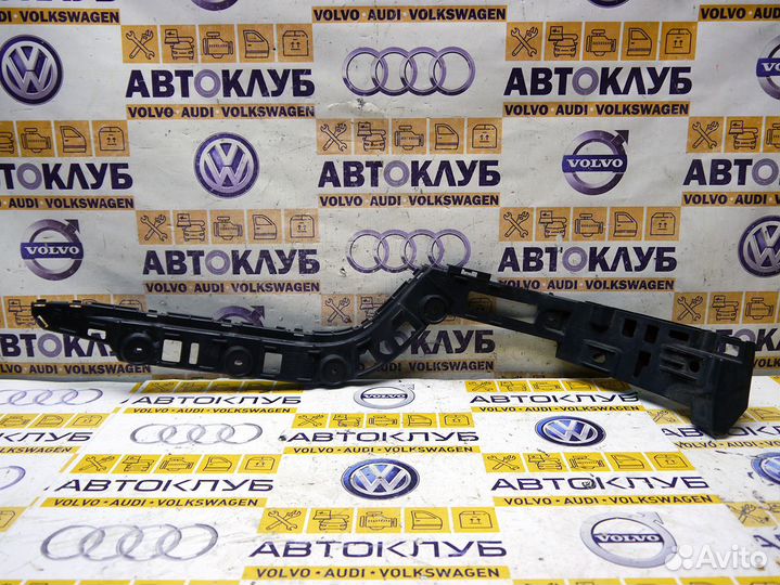 Кронштейн заднего бампера правый WV Пассат Б7 B7