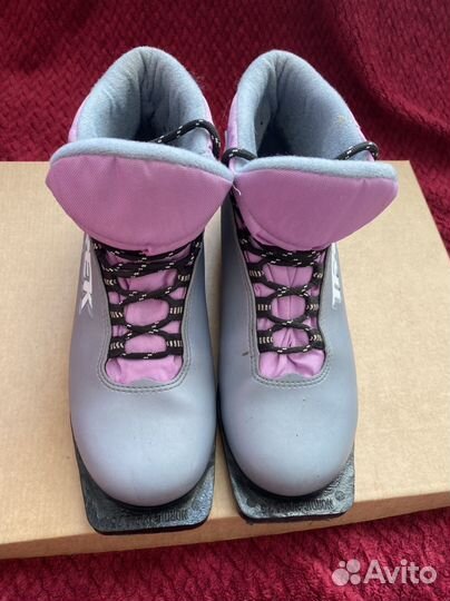 Беговые лыжи