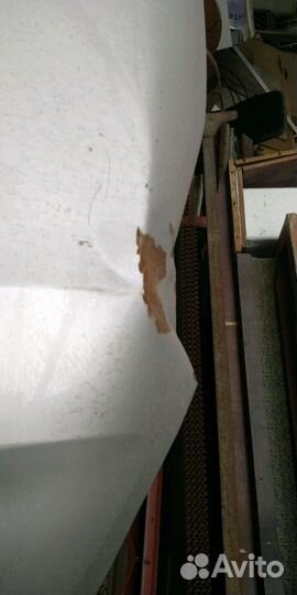 Капот Тойота 200