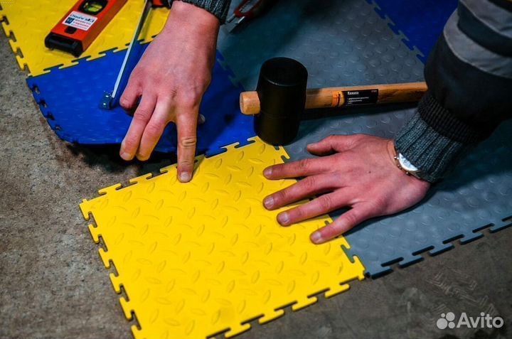 Пвх плитка для гаража купить