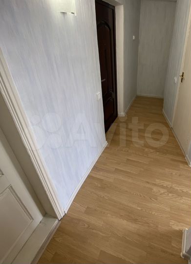 2-к. квартира, 60 м², 3/5 эт.