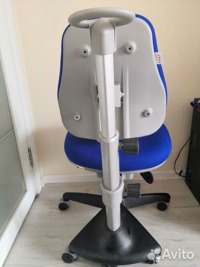 Ортопедическое кресло для школьника